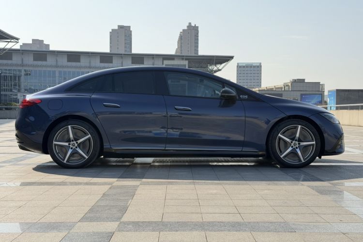 Used Mercedes-Benz EQE 2022 350 First Edition Special Version Exterior 5