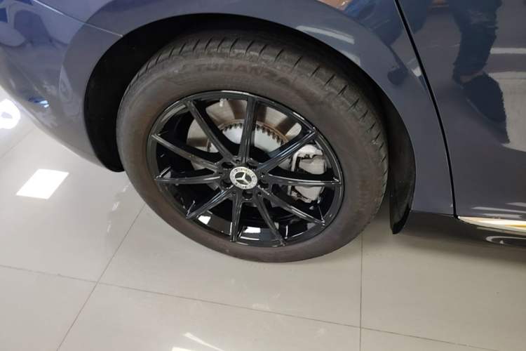 Used Mercedes-Benz EQE 2022 350 Pioneer Edition Exterior 5