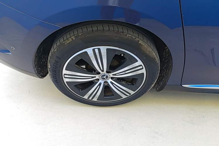 Used Mercedes-Benz EQE 2022 350 Luxury Edition Exterior 5