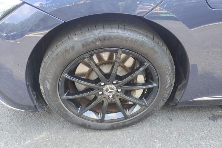 Used Mercedes-Benz EQE 2022 350 Pioneer Edition Exterior 7
