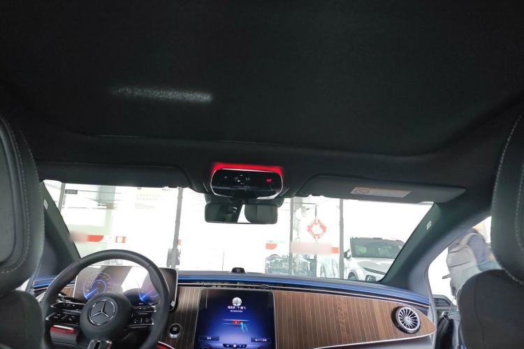 Used Mercedes-Benz EQE 2022 350 Pioneer Edition Headliner