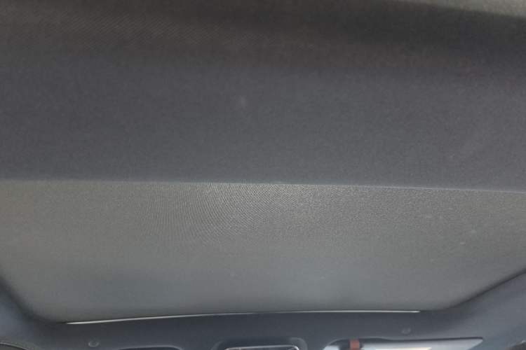 Used Mercedes-Benz EQE 2022 350 First Edition Special Version Headliner