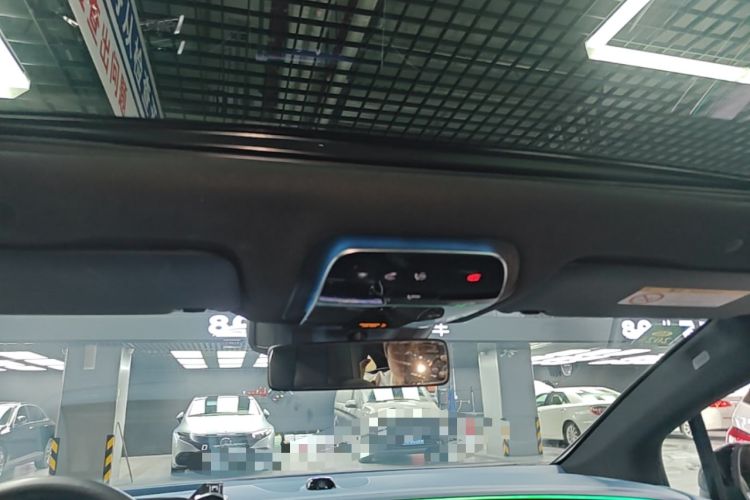Used Mercedes-Benz EQE 2022 350 First Edition Special Version Headliner
