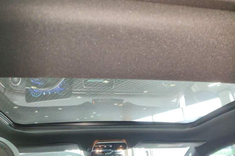 Used Mercedes-Benz EQE 2022 350 Pioneer Edition Headliner
