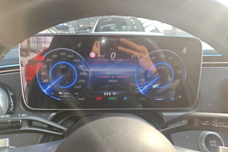 Used Mercedes-Benz EQE 2022 350 First Edition Special Version Instrument Cluster