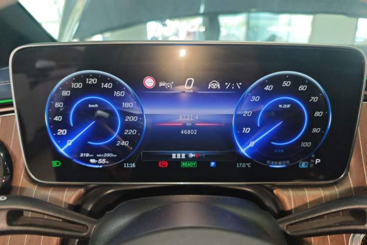 Used Mercedes-Benz EQE 2022 350 Luxury Edition Instrument Cluster