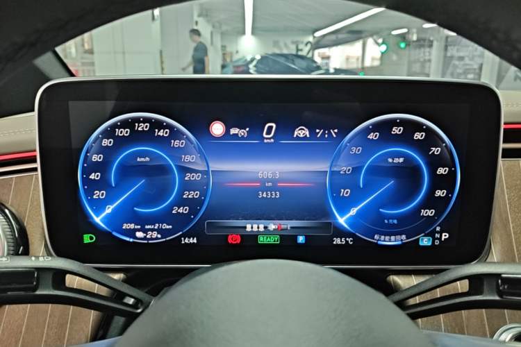 Used Mercedes-Benz EQE 2022 350 Luxury Edition Instrument Cluster
