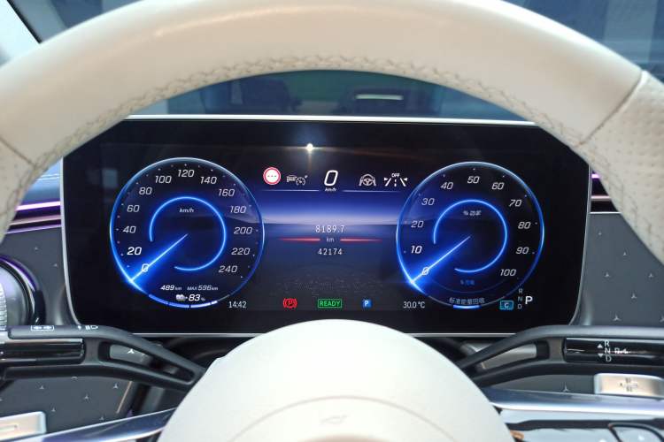 Used Mercedes-Benz EQE 2022 350 First Edition Special Version Instrument Cluster