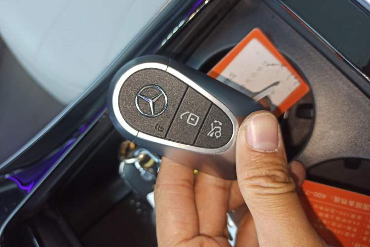 Used Mercedes-Benz EQE 2022 350 First Edition Special Version Interior 1