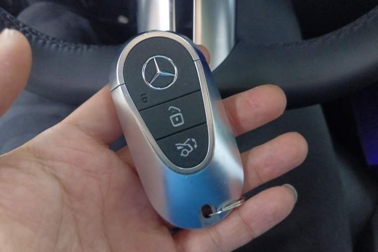 Used Mercedes-Benz EQE 2022 350 Luxury Edition Interior 1