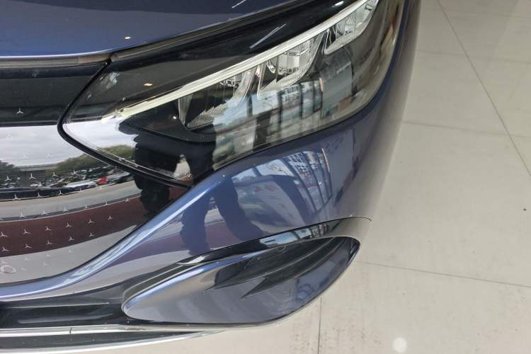 Used Mercedes-Benz EQE 2022 350 Luxury Edition Left Front Headlight