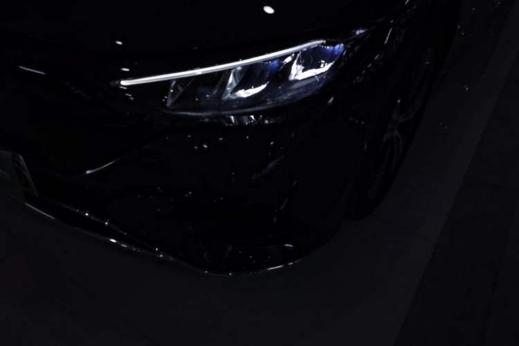 Used Mercedes-Benz EQE 2022 350 Luxury Edition Left Front Headlight