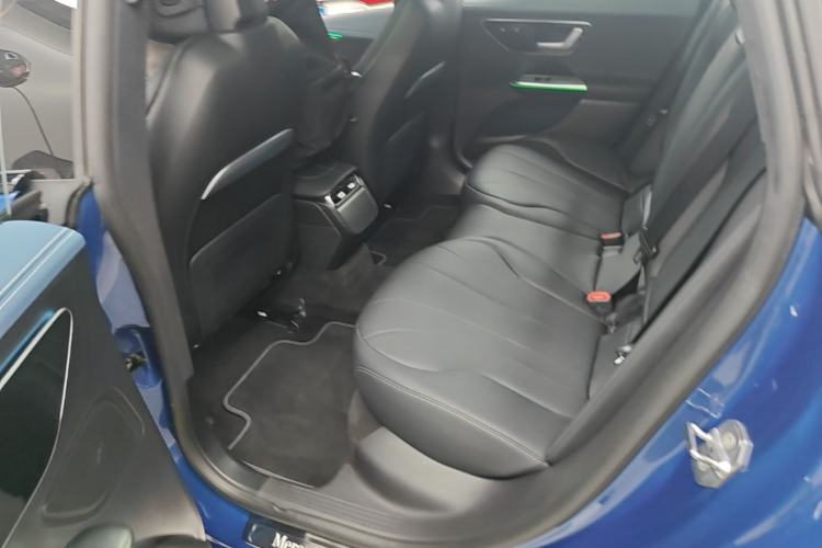 Used Mercedes-Benz EQE 2022 350 First Edition Special Version Left Rear Seat