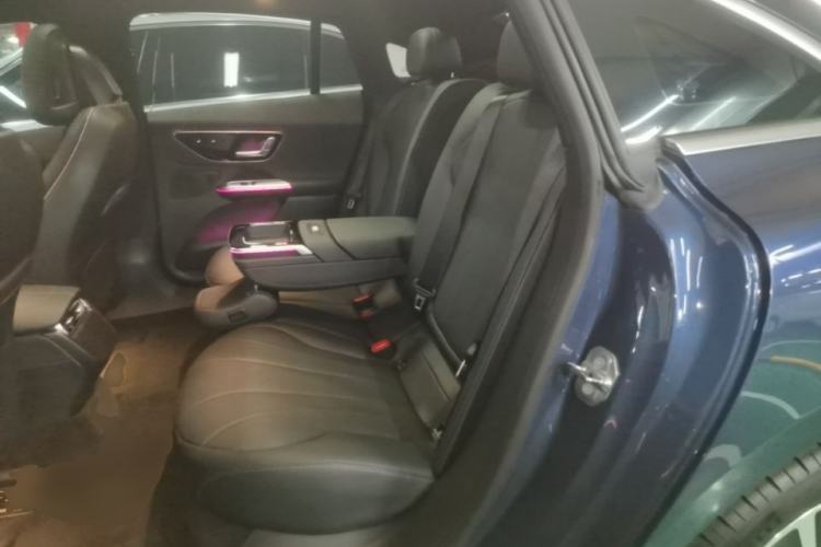 Used Mercedes-Benz EQE 2022 350 Luxury Edition Left Rear Seat