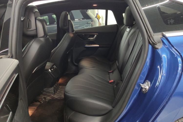 Used Mercedes-Benz EQE 2022 350 Pioneer Edition Left Rear Seat