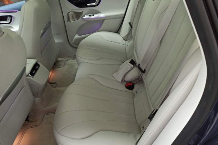 Used Mercedes-Benz EQE 2022 350 First Edition Special Version Left Rear Seat