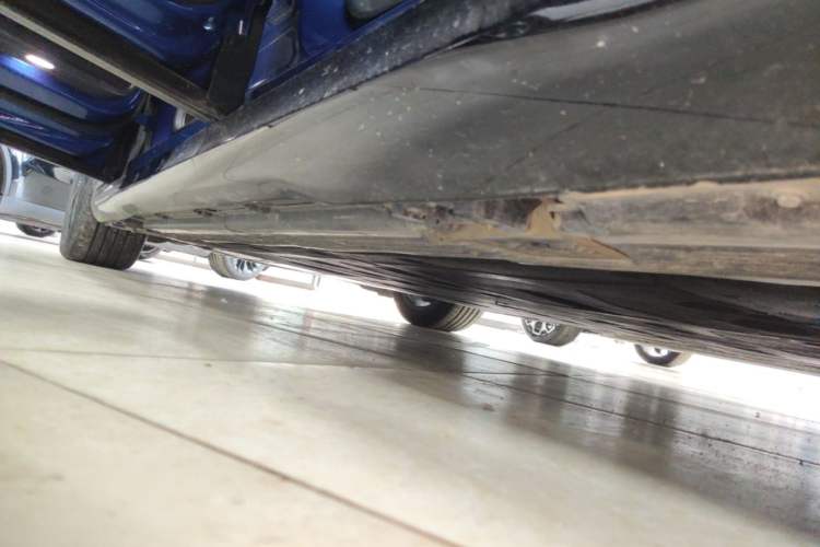 Used Mercedes-Benz EQE 2022 350 Pioneer Edition Left Side Sill