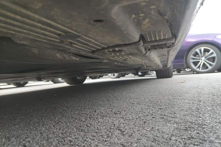 Used Mercedes-Benz EQE 2022 350 Pioneer Edition Left Side Sill