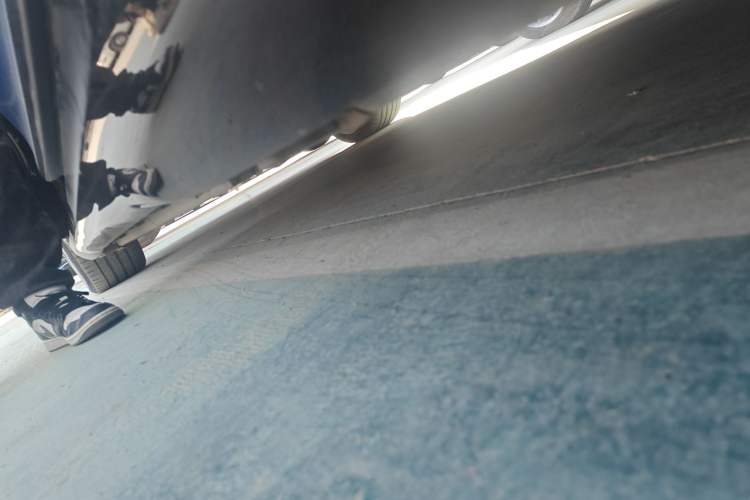 Used Mercedes-Benz EQE 2022 350 First Edition Special Version Left Side Sill