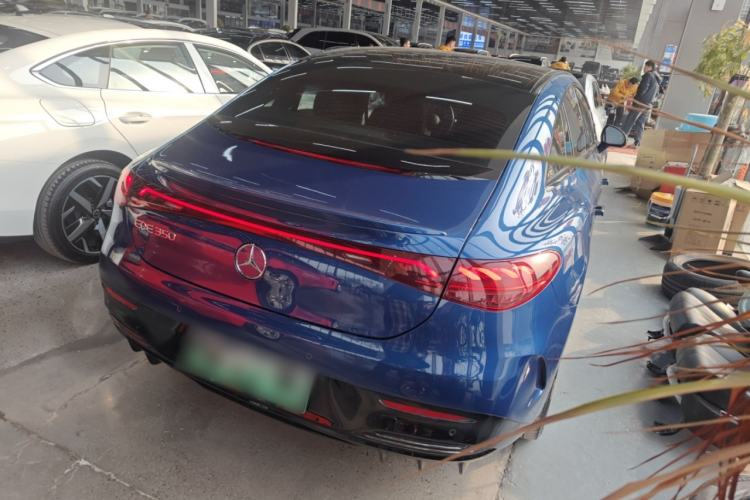 Used Mercedes-Benz EQE 2022 350 First Edition Special Version Rear Right 45 Deg