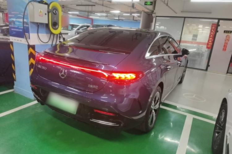 Used Mercedes-Benz EQE 2022 350 Luxury Edition Rear Right 45 Deg