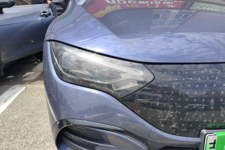 Used Mercedes-Benz EQE 2022 350 First Edition Special Version Right Front Headlight
