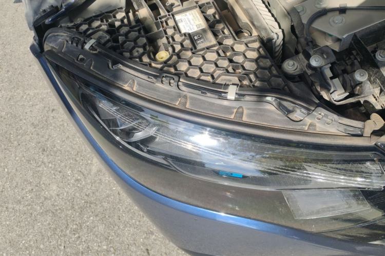 Used Mercedes-Benz EQE 2022 350 First Edition Special Version Right Front Headlight