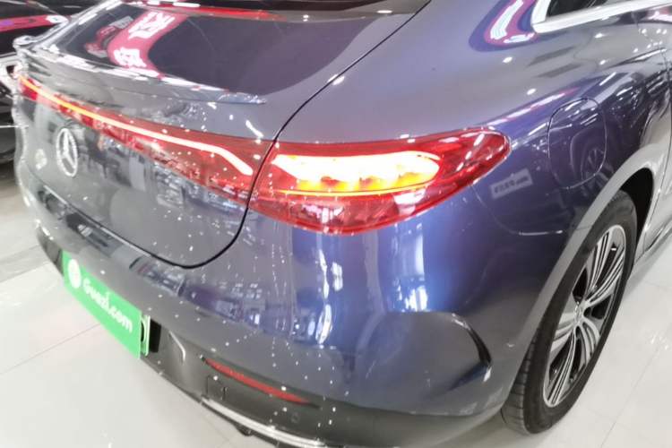 Used Mercedes-Benz EQE 2022 350 Luxury Edition Right Rear Taillight