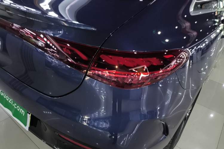Used Mercedes-Benz EQE 2022 350 Luxury Edition Right Rear Taillight