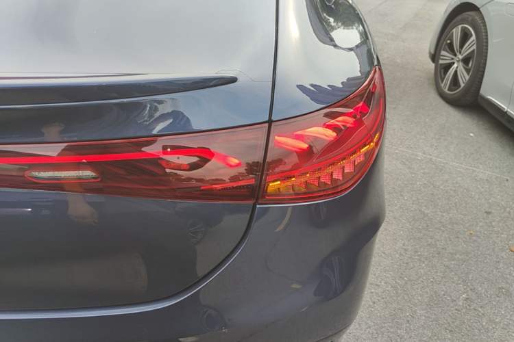 Used Mercedes-Benz EQE 2022 350 Pioneer Edition Right Rear Taillight
