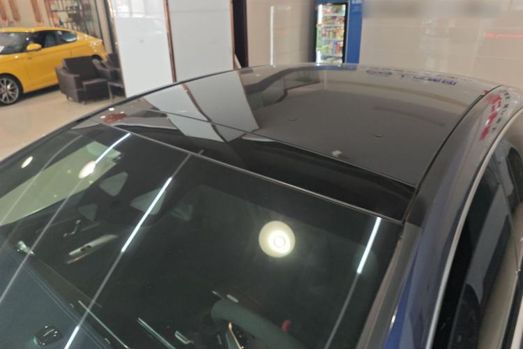 Used Mercedes-Benz EQE 2022 350 Luxury Edition Roof