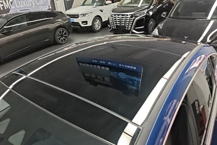 Used Mercedes-Benz EQE 2022 350 Luxury Edition Roof