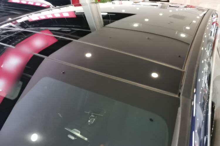 Used Mercedes-Benz EQE 2022 350 Luxury Edition Roof