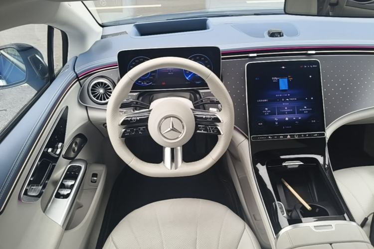 Used Mercedes-Benz EQE 2022 350 First Edition Special Version Steering Wheel