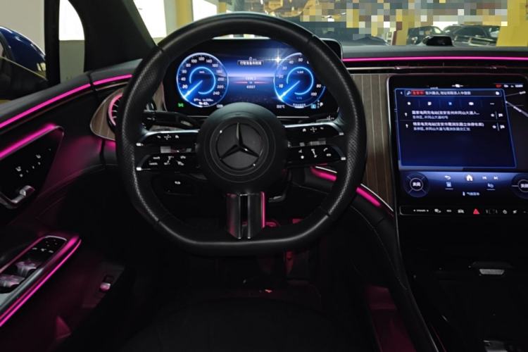 Used Mercedes-Benz EQE 2022 350 Pioneer Edition Steering Wheel