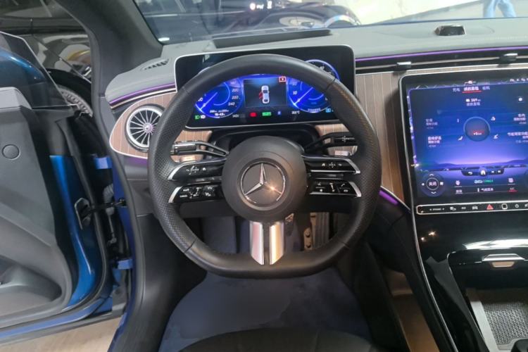 Used Mercedes-Benz EQE 2022 350 Luxury Edition Steering Wheel