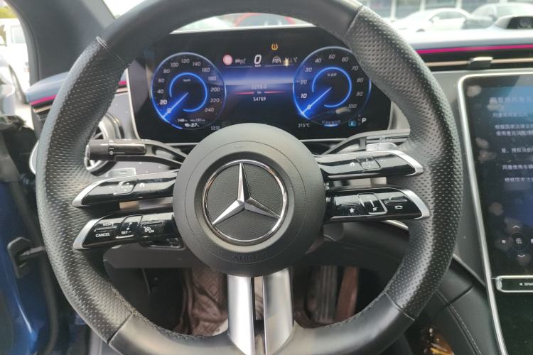 Used Mercedes-Benz EQE 2022 350 First Edition Special Version Steering Wheel