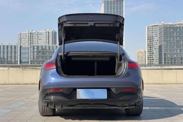 Used Mercedes-Benz EQE 2022 350 First Edition Special Version Trunk