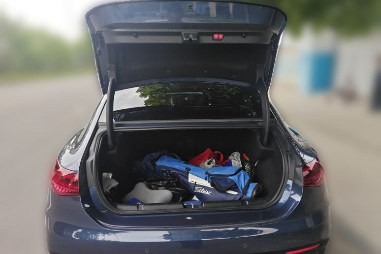 Used Mercedes-Benz EQE 2022 350 First Edition Special Version Trunk