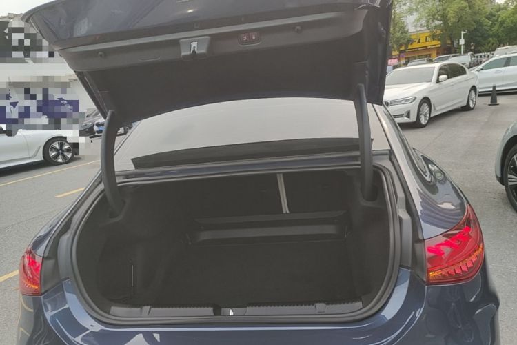 Used Mercedes-Benz EQE 2022 350 Pioneer Edition Trunk