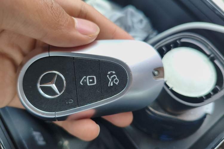 Used Mercedes-Benz EQE 2022 350 First Edition Special Version Vehicle Key