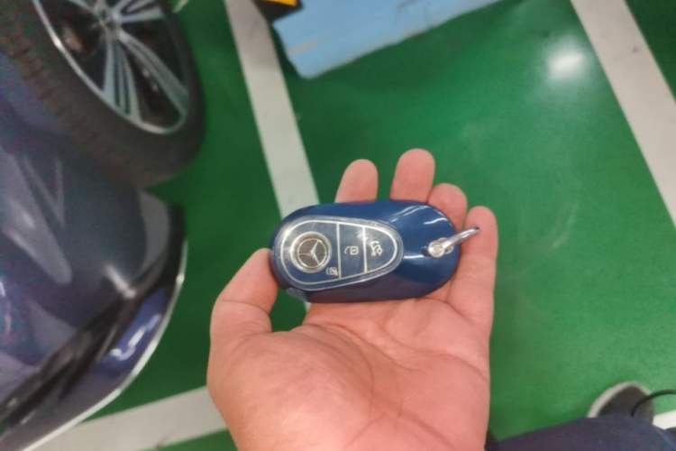 Used Mercedes-Benz EQE 2022 350 Luxury Edition Vehicle Key