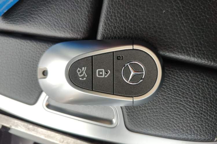 Used Mercedes-Benz EQE 2022 350 First Edition Special Version Vehicle Key