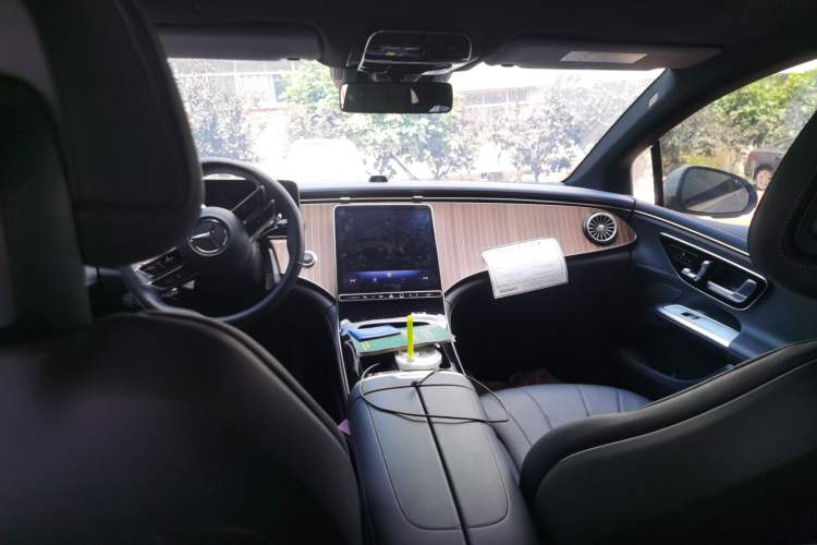 Used Mercedes-Benz EQE 2022 350 Pioneer Edition Headliner