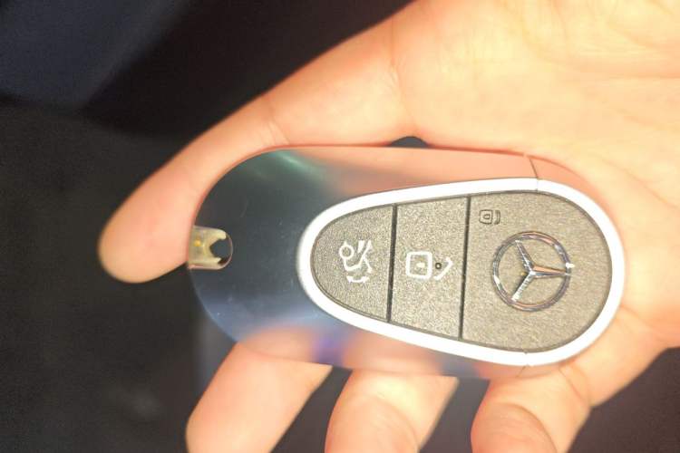 Used Mercedes-Benz EQE 2022 350 Pioneer Edition Vehicle Key