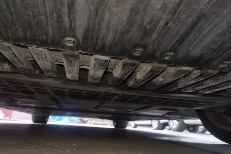Used Mercedes-Benz EQE 2022 350 First Edition Special Version Chassis Front