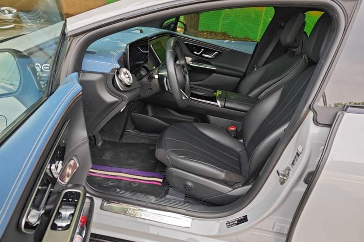Used Mercedes-Benz EQE 2022 350 First Edition Special Version Driver Seat