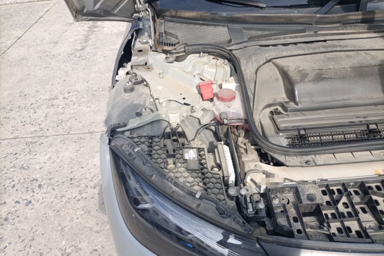 Used Mercedes-Benz EQE 2022 350 First Edition Special Version Engine Bay Right