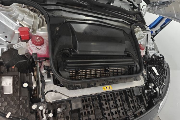 Used Mercedes-Benz EQE 2022 350 Luxury Edition Engine Bay