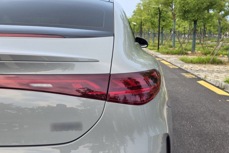 Used Mercedes-Benz EQE 2022 350 Luxury Edition Exterior 10